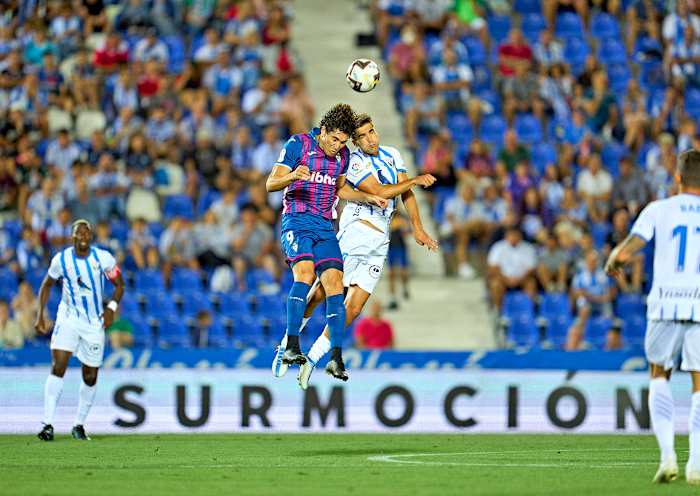 Last year Leganés (in white, against Eibar) finished near .500 in Spain’s second division.